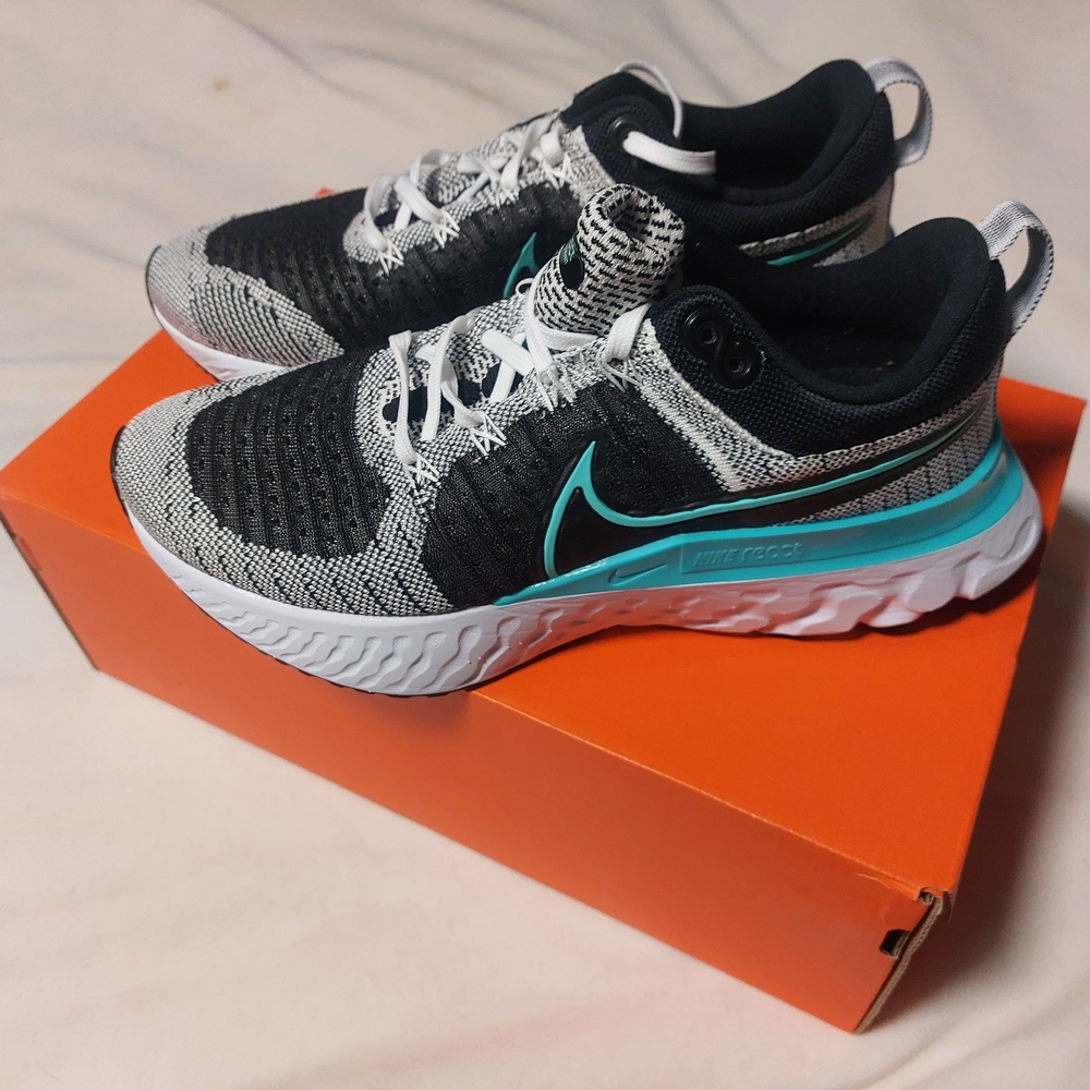 Nike React Infinity Run Flyknit 3 Black and Teal Sneakers
